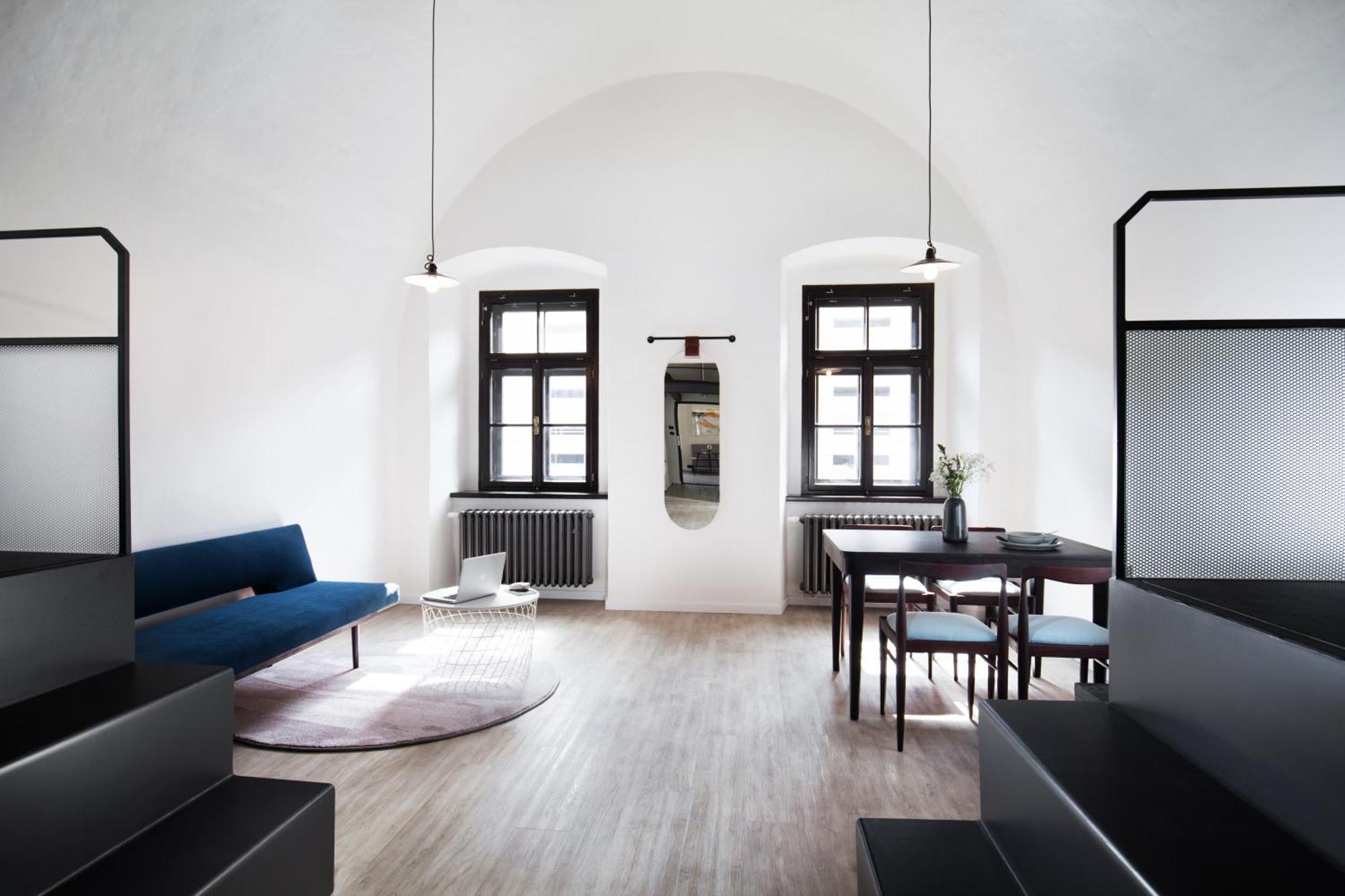 Long Story Short Hostel & Cafe Olomouc Exterior foto